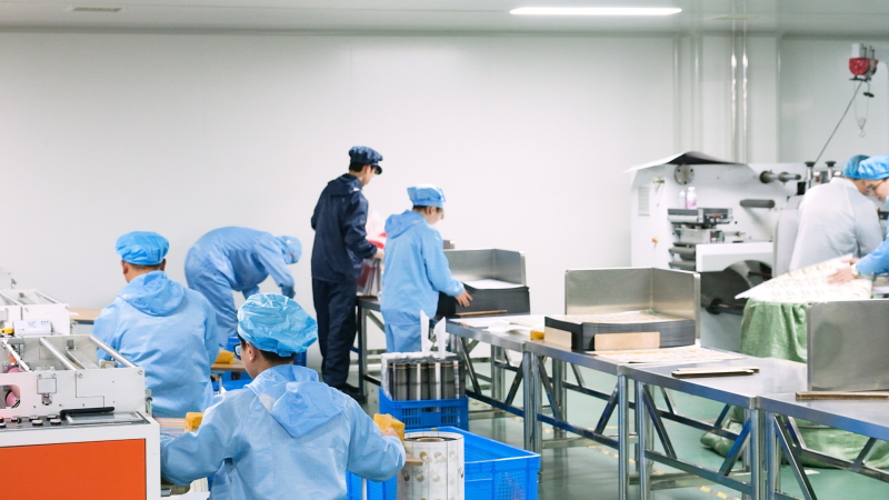 In-Mold Labels (IML)